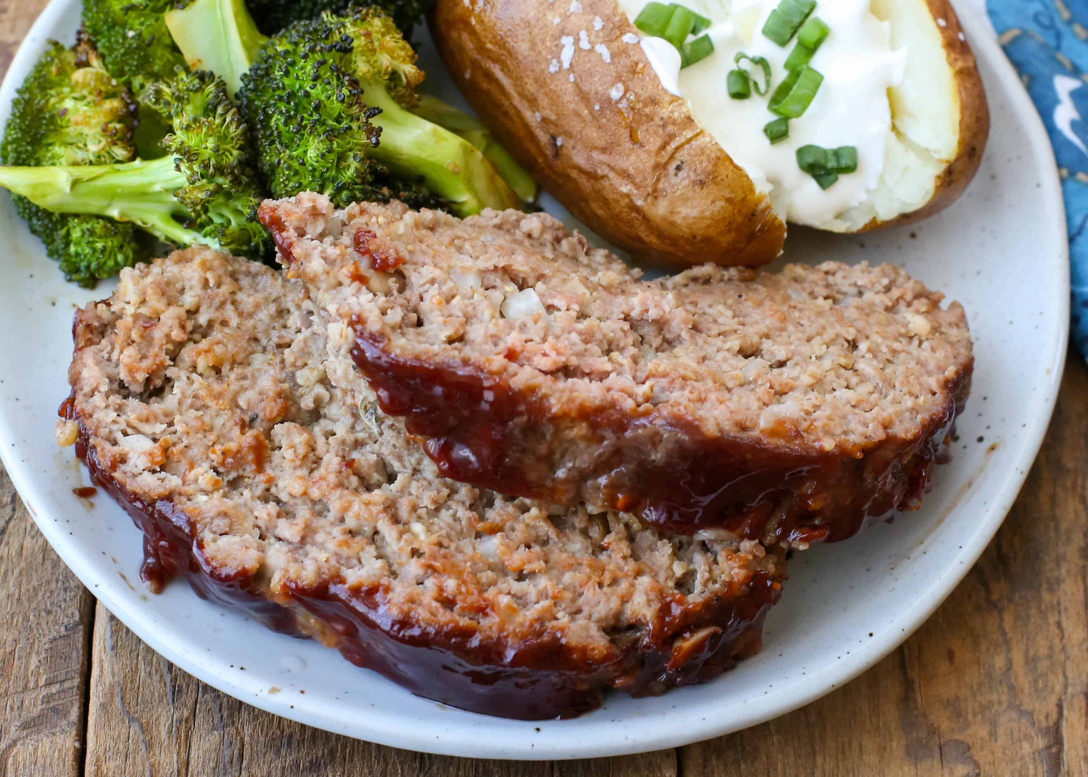 Best Ever Balsamic Glazed Meatloaf Recipe: A Dinner Guide